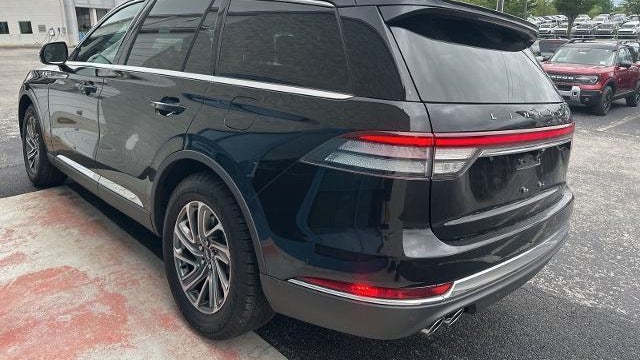 2023 Lincoln Aviator Standard