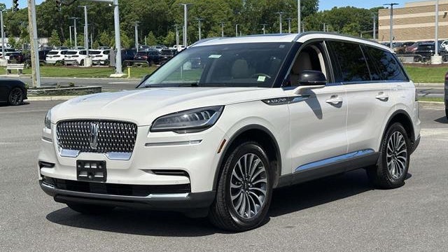 Preowned 2022 Lincoln Aviator Standard for Sale