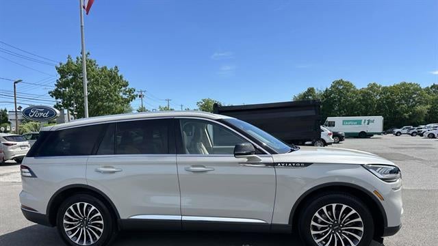 2022 Lincoln Aviator Standard