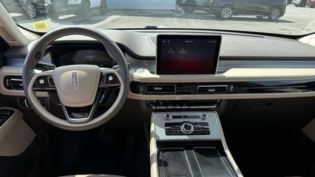 2022 Lincoln Aviator Standard