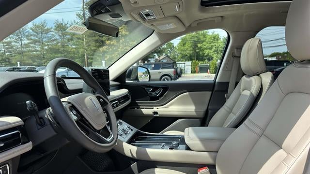 2022 Lincoln Aviator Standard