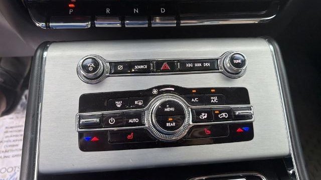 2023 Lincoln Aviator Standard