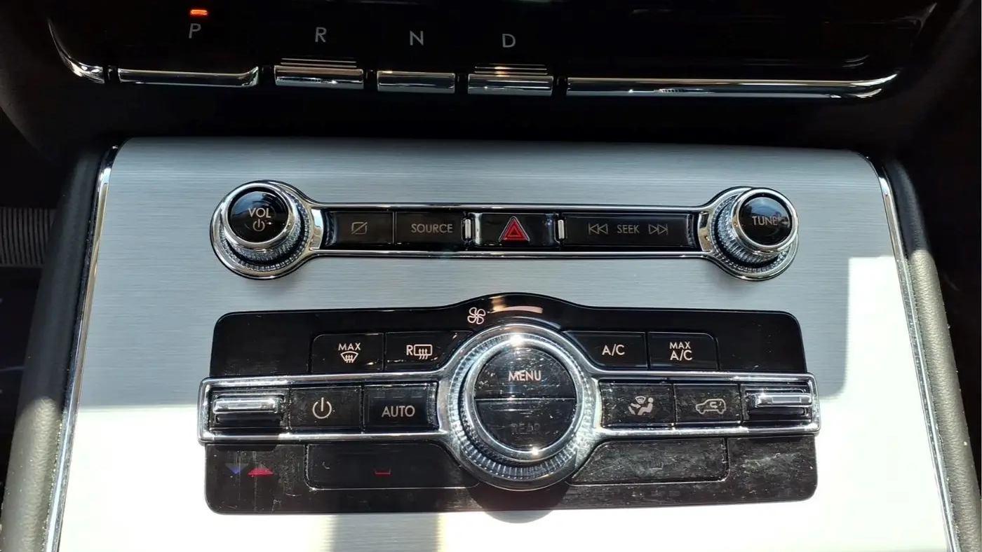 2023 Lincoln Aviator Standard