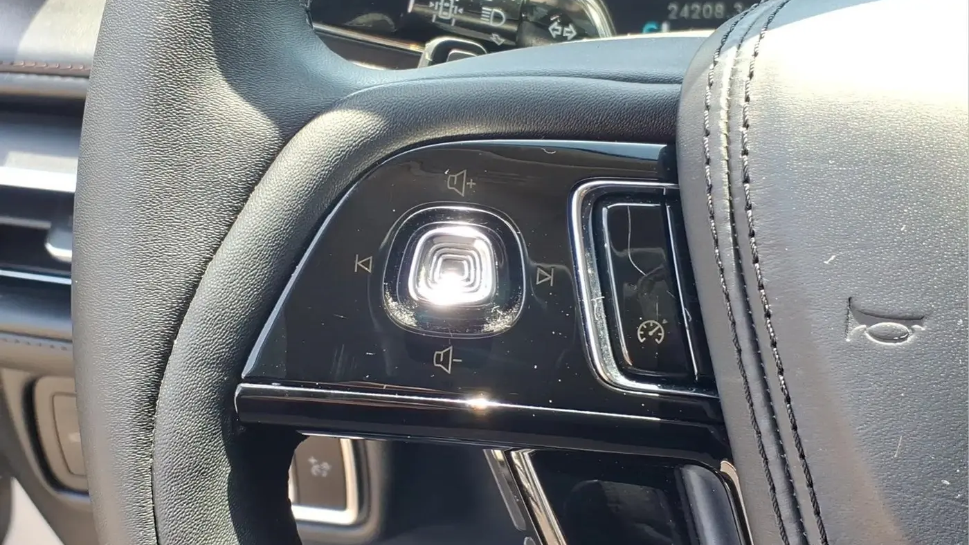 2023 Lincoln Aviator Standard