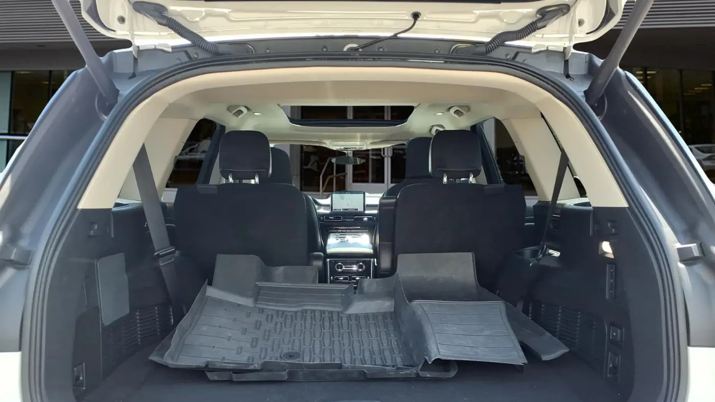 2023 Lincoln Aviator Standard