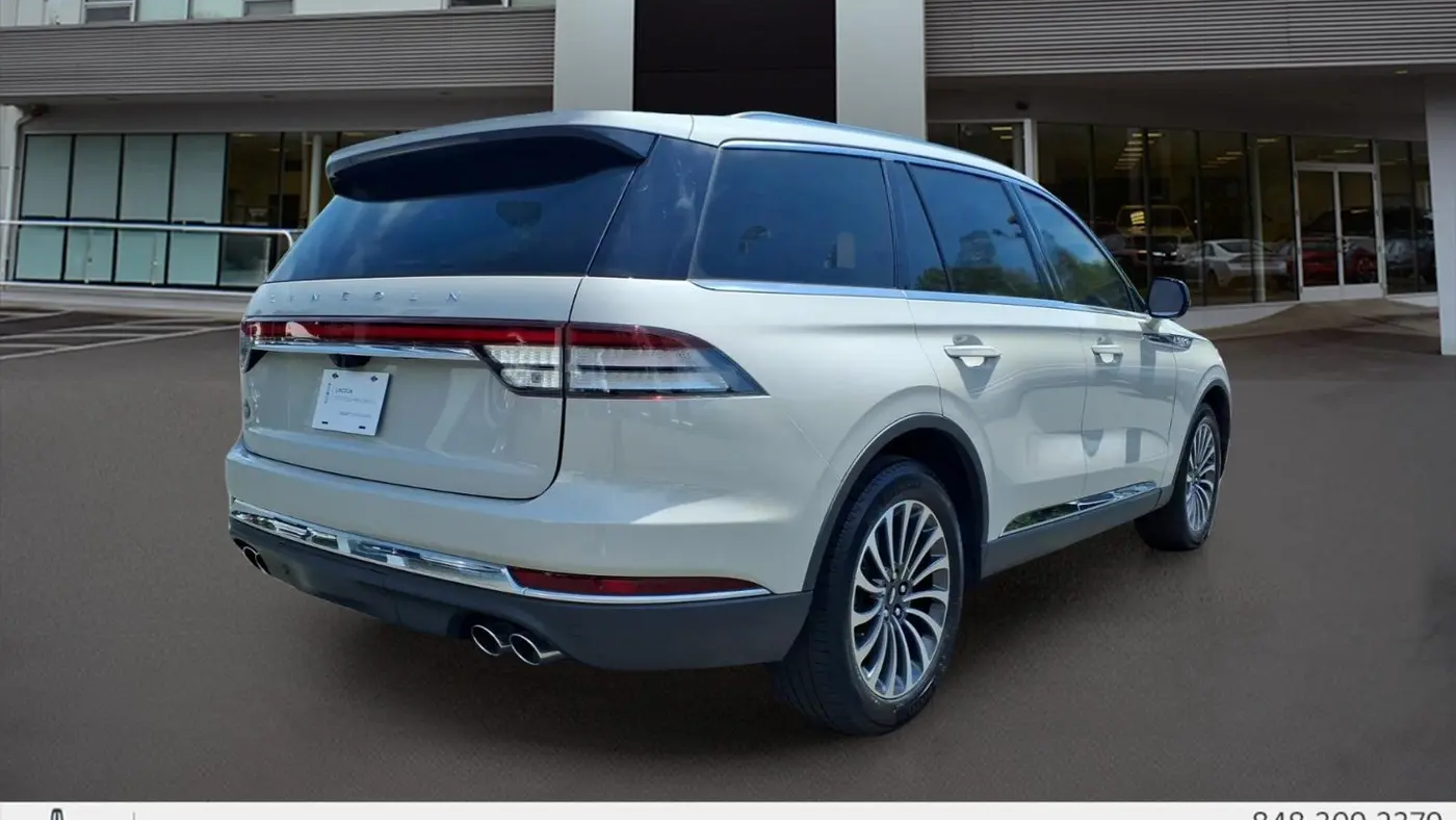 2023 Lincoln Aviator Standard