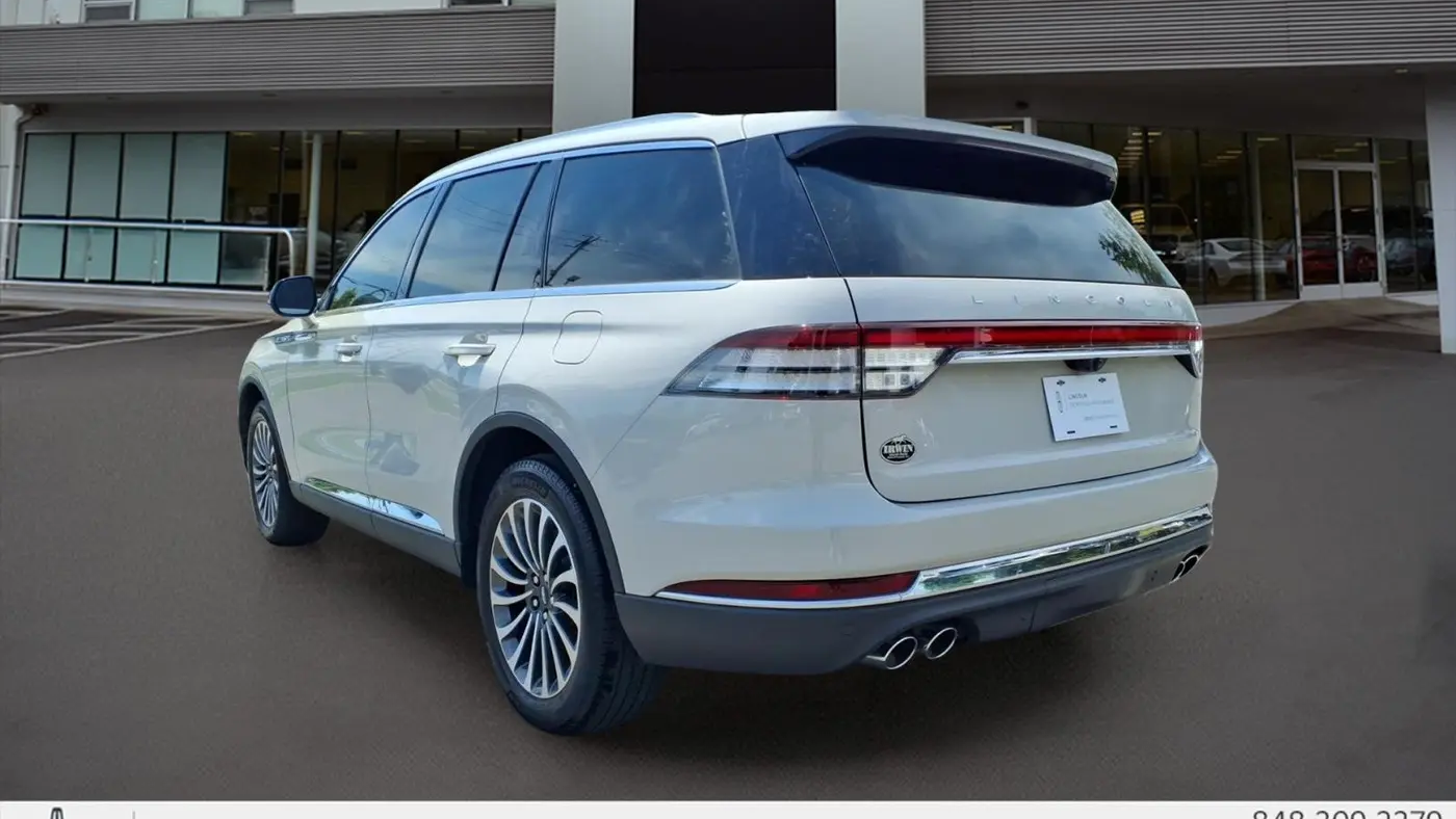 2023 Lincoln Aviator Standard