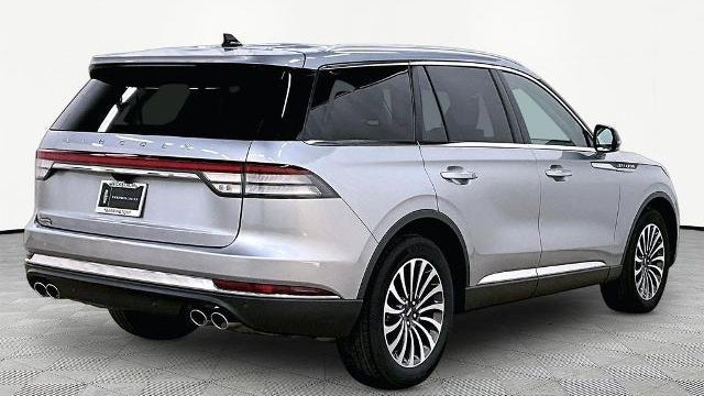 2023 Lincoln Aviator Standard