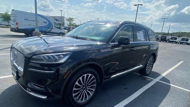 2023 Lincoln Aviator Standard
