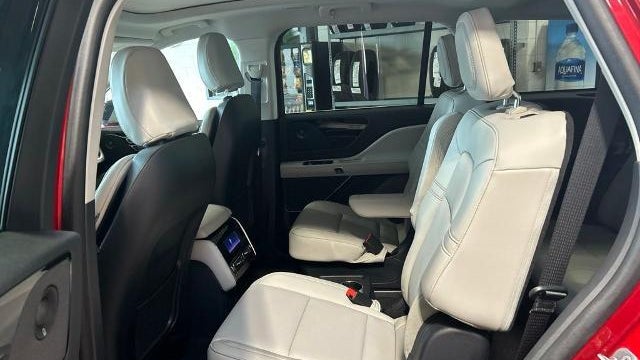 2025 Lincoln Aviator Premiere