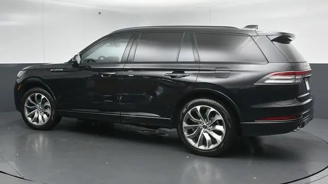2025 Lincoln Aviator Premiere