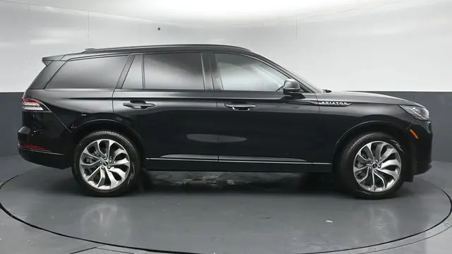 2025 Lincoln Aviator Premiere