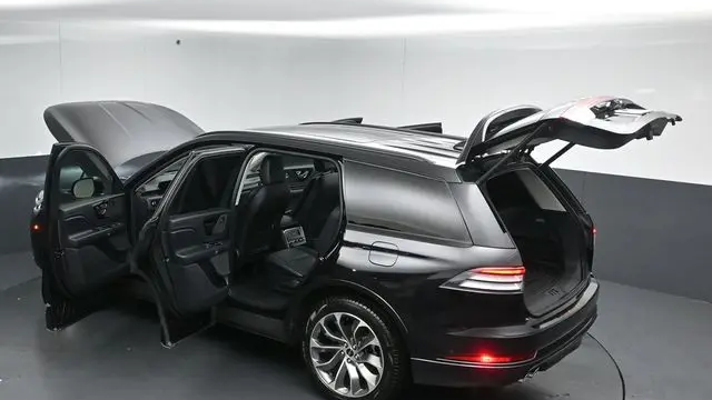 2025 Lincoln Aviator Premiere