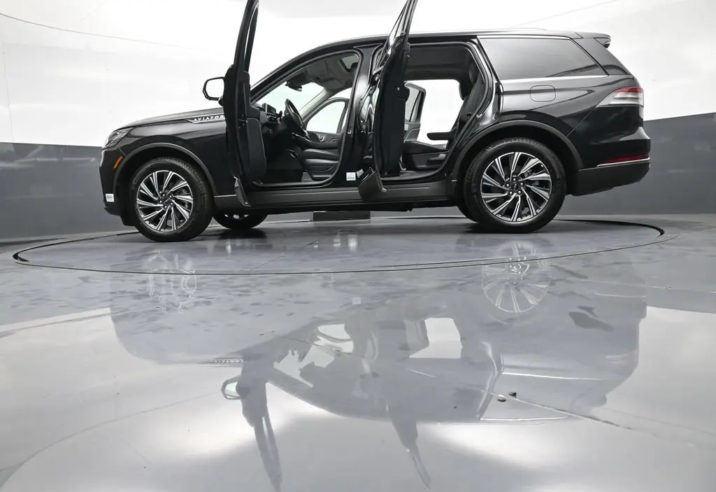 2026 Lincoln Aviator - $57,000