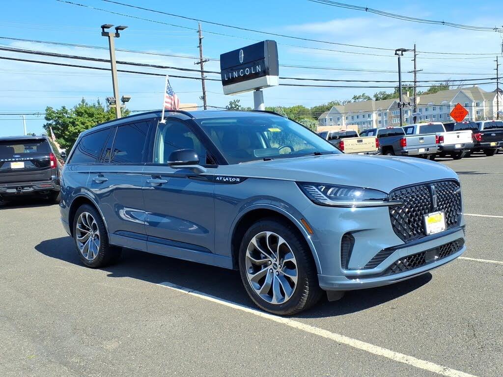 2026 Lincoln Aviator - $63,795