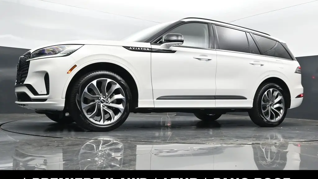 2025 Lincoln Aviator Premiere