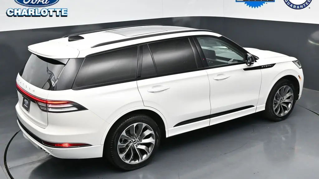 2025 Lincoln Aviator Premiere