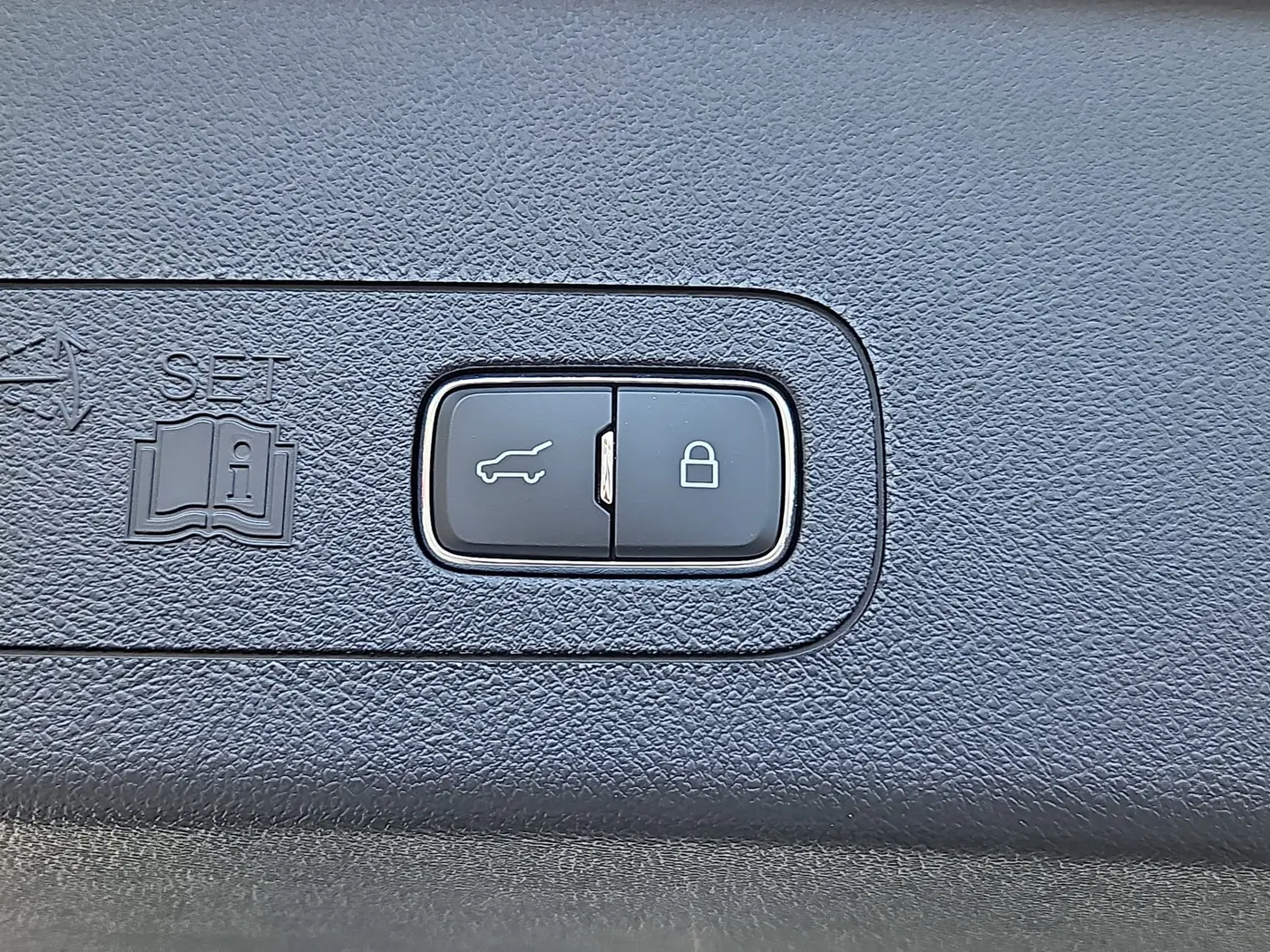 2025 Lincoln Aviator - $58,157
