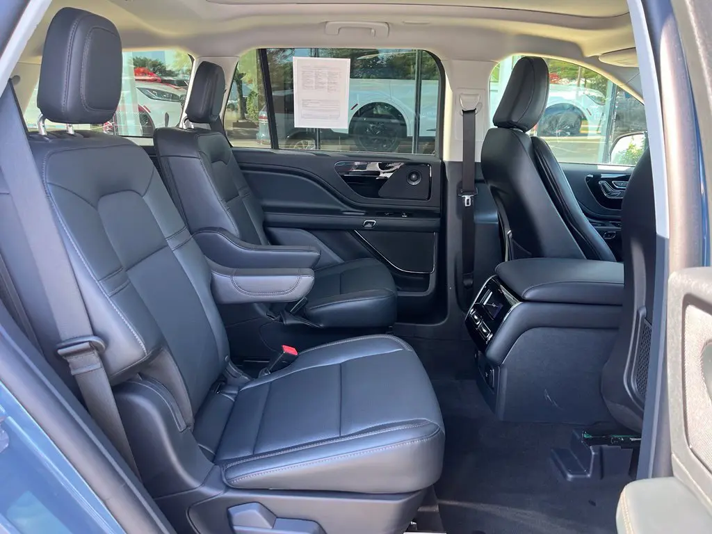 2026 Lincoln Aviator - $61,001