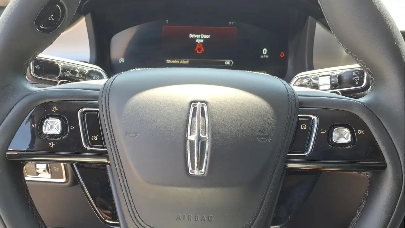 2023 Lincoln Aviator Standard