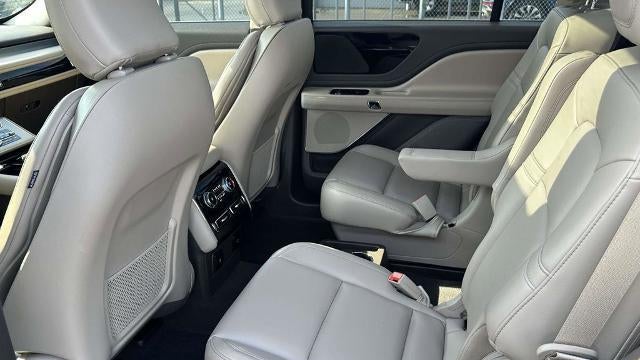 2023 Lincoln Aviator Standard