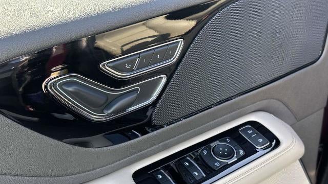2023 Lincoln Aviator Standard