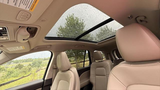 2024 Lincoln Aviator Premiere
