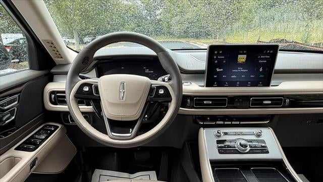 2024 Lincoln Aviator Premiere