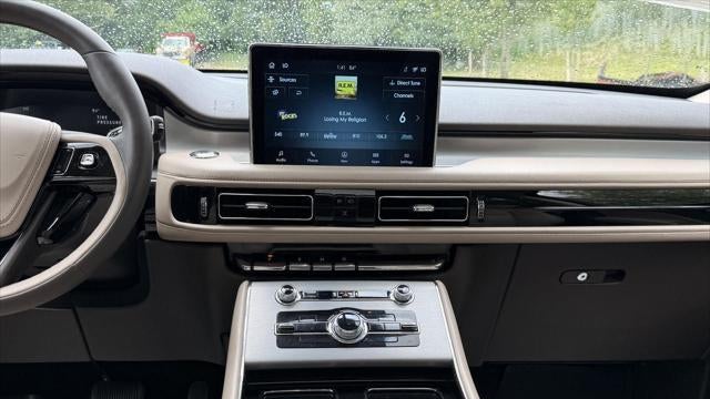 2024 Lincoln Aviator Premiere