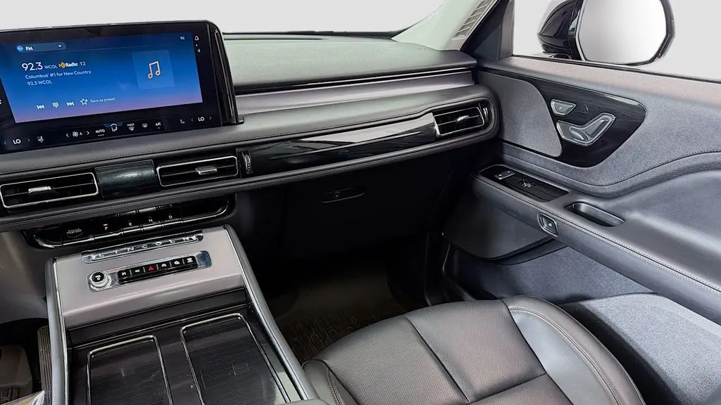 2025 Lincoln Aviator Premiere