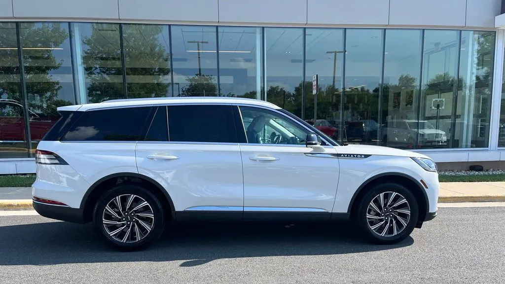 2026 Lincoln Aviator Premiere