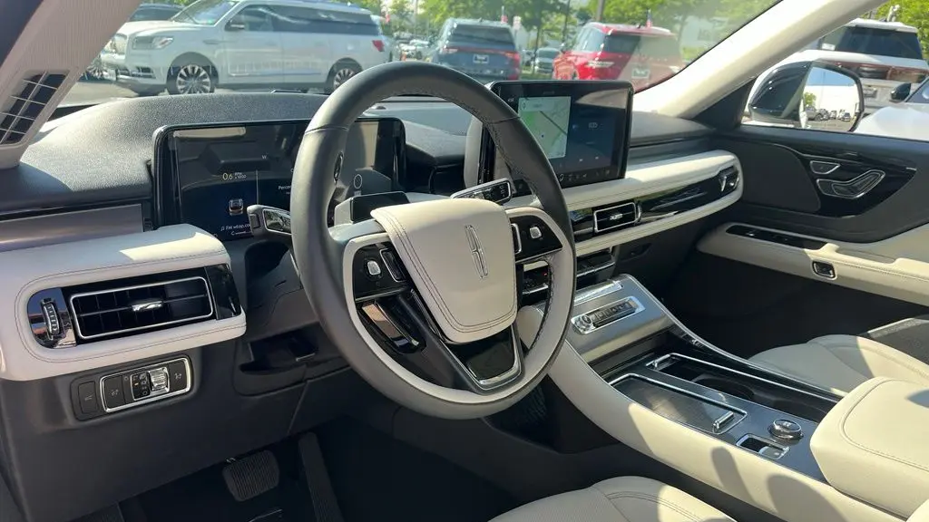 2026 Lincoln Aviator Premiere