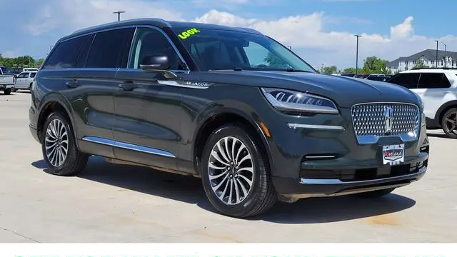 Preowned 2022 Lincoln Aviator Standard for Sale