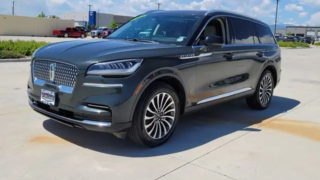 2022 Lincoln Aviator Standard