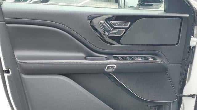 2023 Lincoln Aviator Standard