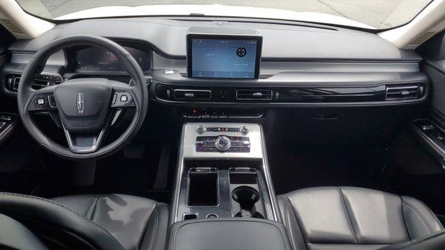 2023 Lincoln Aviator Standard