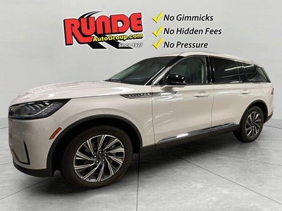Photo of a 2025 Lincoln Aviator AWD Premiere 4DR SUV for sale