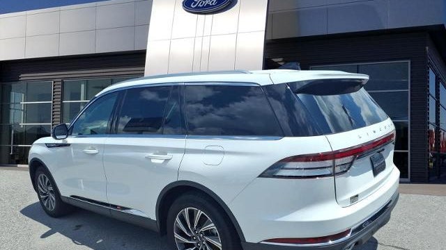 2025 Lincoln Aviator Premiere