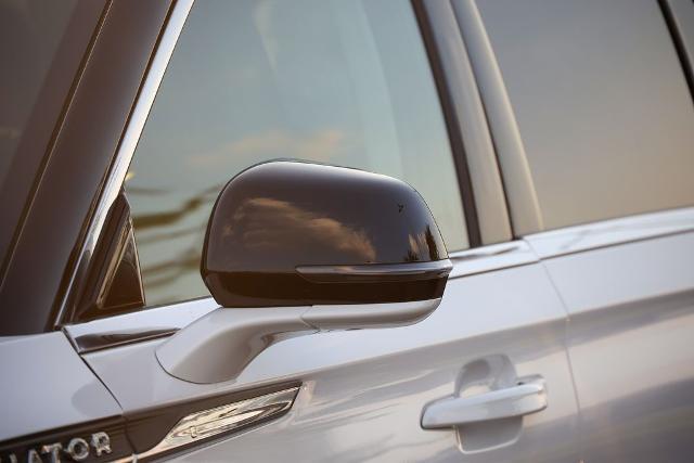 2022 Lincoln Aviator - $29,403