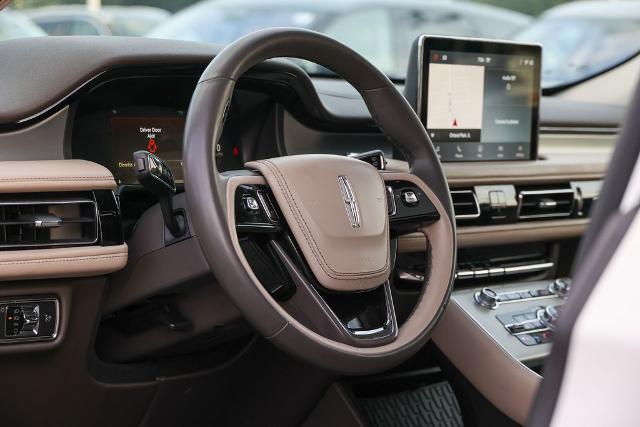 2022 Lincoln Aviator - $29,403