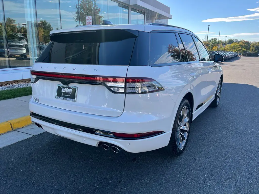 2026 Lincoln Aviator - $63,001