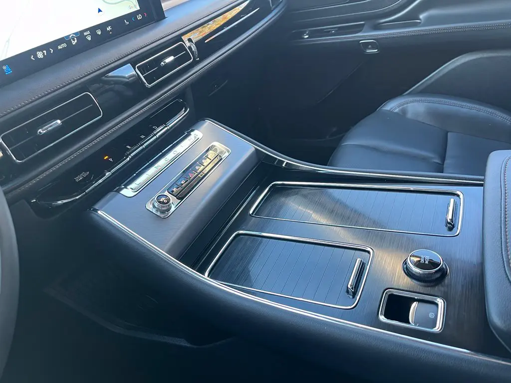 2026 Lincoln Aviator - $63,001