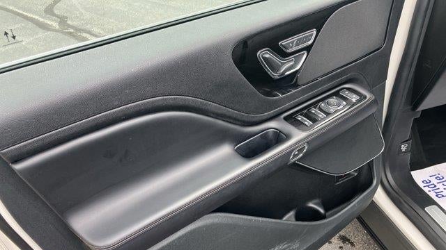 2022 Lincoln Aviator Standard
