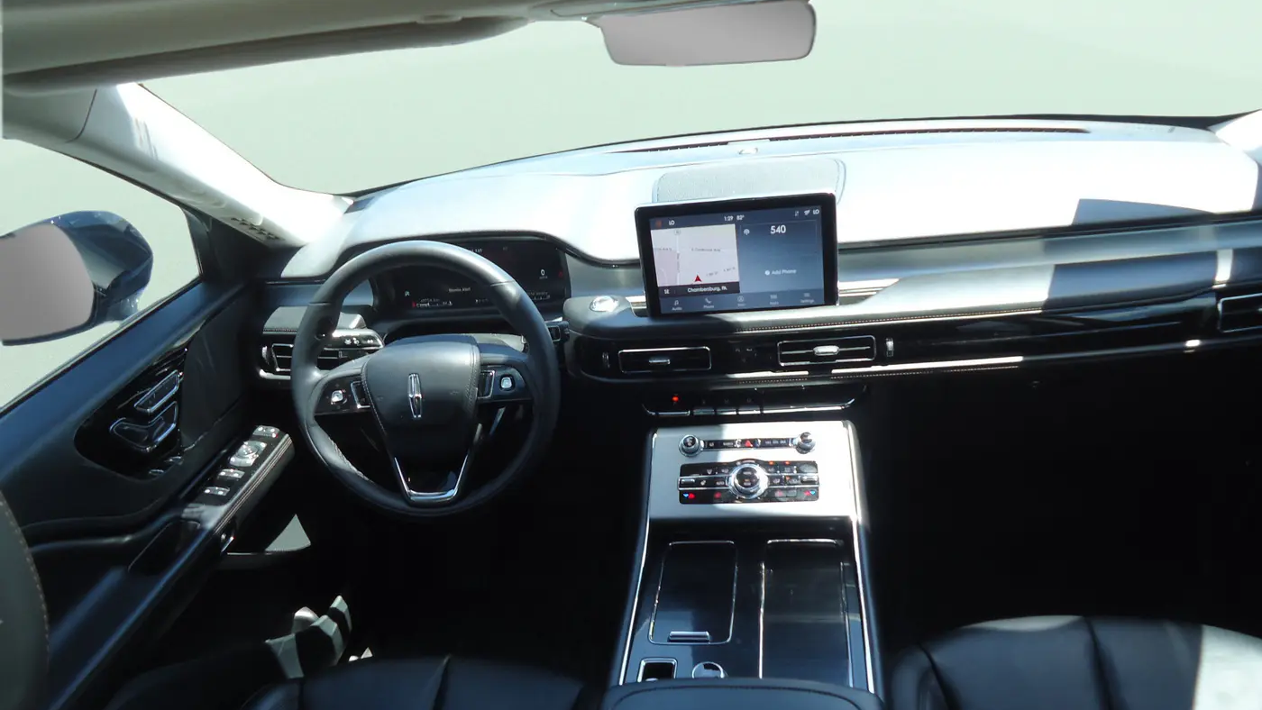 2023 Lincoln Aviator Standard