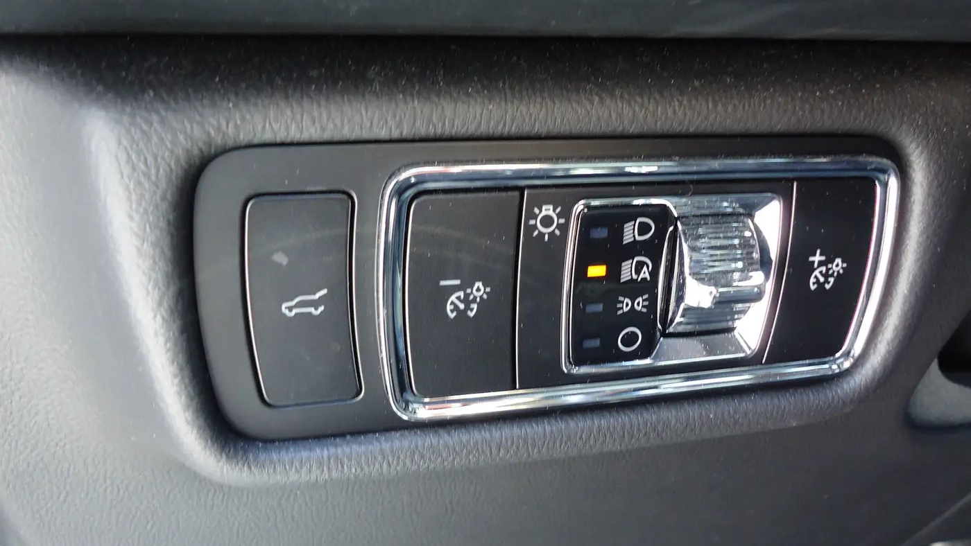 2023 Lincoln Aviator Standard