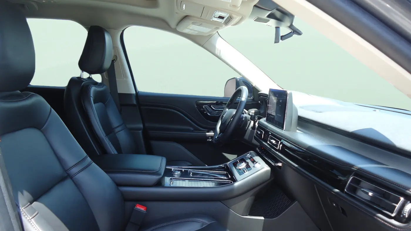 2023 Lincoln Aviator Standard