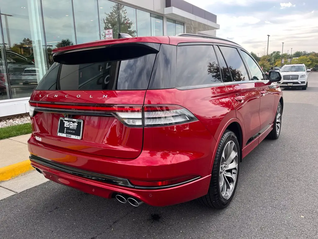2026 Lincoln Aviator - $62,001