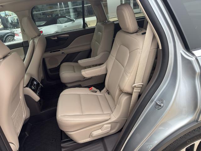2023 Lincoln Aviator - $42,995