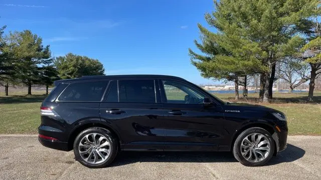 2025 Lincoln Aviator Premiere