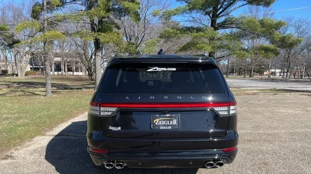 2025 Lincoln Aviator Premiere